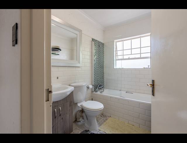 4 BEDROOM CLUSTER FOR SALE IN BROADACRES